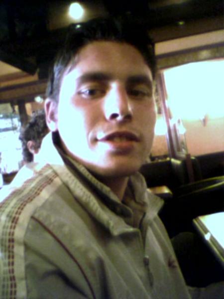 Wilfried ( mon plus vieux frère ki va avoir 22 ans le 30 septembre)